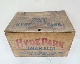 	1943 Hyde Park Lager Beer Wooden Crate
