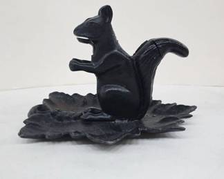 Cast Iron Squirrel Nut Cracker, 11 x 7