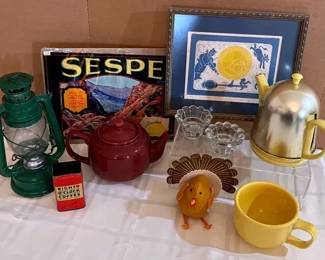 TEAPOTS HOUSEHOLD DECOR