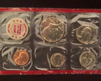 1972 U.S. Mint Uncirculated Coin Set Denver Mint Pack