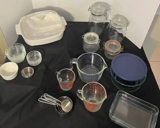 KITCHEN GLASSWARE DISHES