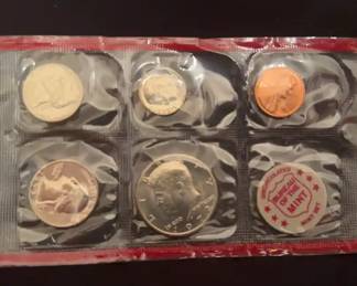 1972 U.S. Mint Uncirculated Coin Set