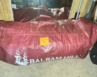 BALSAM HILL CHRISTMAS TREE