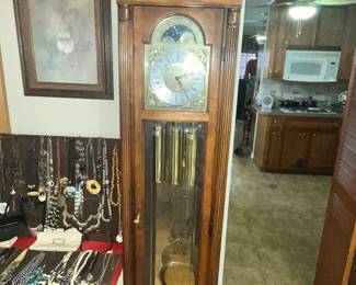 HOWARD MILLER GRANDFATHER CLOCK