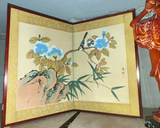 FOLDING SCREEN