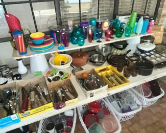 MORE KITCHENWARE ON THE PORCH