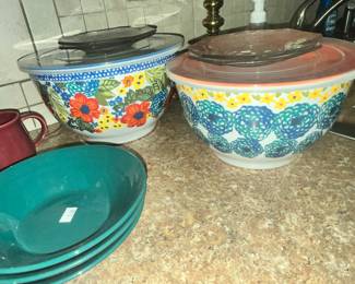 WHIMSICAL MIXING BOWLS