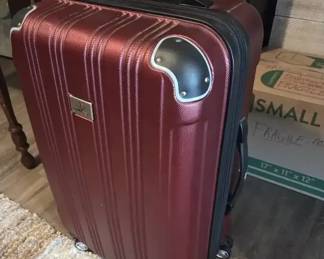 new Verdi Suitcase 26x16x11.5 inches