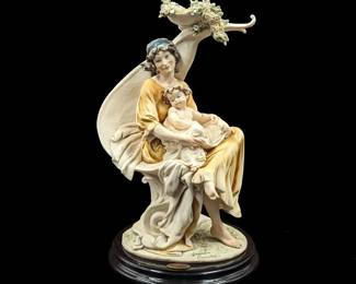 Giuseppe Armani Figurine: "Two Hearts As One" 1578C With Original Box