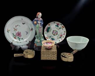 Lot Of 7 Old Mixed Chinese Items, Including Plates, Bowls, And Other Items