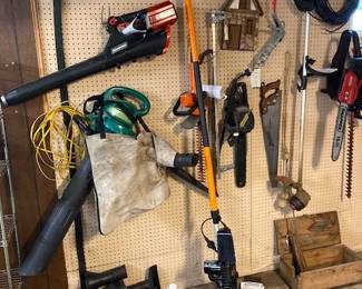 Snapper battery weedeater, Snapper hedge trimmer, Snapper electric blower, E-Max blower/vacuum, Snapper battery chain saw,