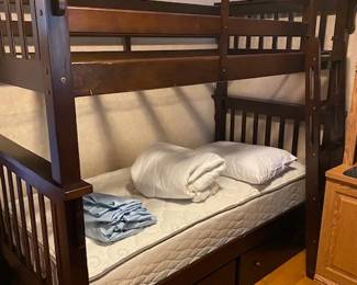 bunk bed, sturdy, new twin mattress
