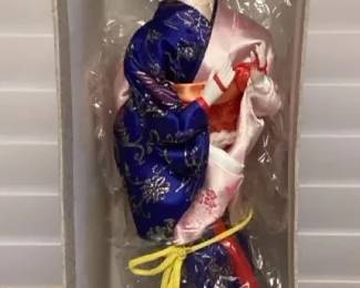 MMP024 Japanese Doll