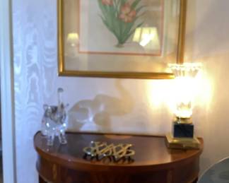 Hekman Furniture Lexington NC  Side Table With Decor 