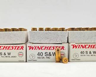 1352  Approx. 144 Rounds of Winchester .40 SW Ammo 