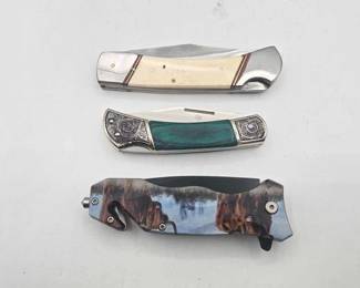 2202  3 Pocket Knives 