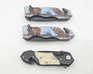 2214  2 Snake Eye Pocket Knives  1 Platinum Collection Pocket Knife 