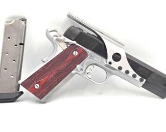 260 Les Baer Baer Custom .45 SemiAuto Pistol