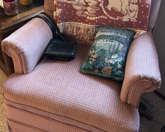 Flexsteel Armchair with Pink Checkered Pattern Fabric