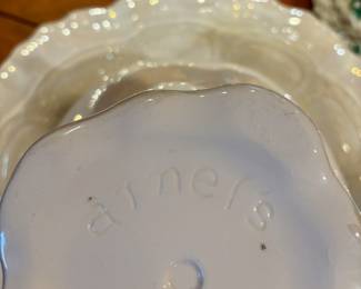 Arnels Iridescent White Wash Basin & Pitcher