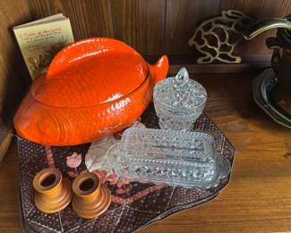 Rosenthal Netter MCM Orange Pottery Fish Shaped Tureen, Anchor Hocking Wexford Clear Glass Butter Dish & Sugar Bowl