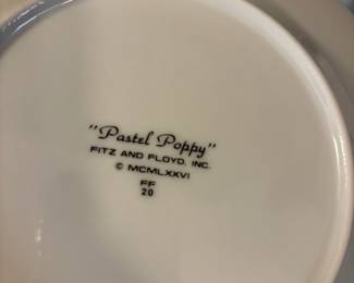 Fitz & Floyd "Pastel Poppy" Dinnerware Set