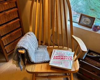 Oak Traditional Windsor Style Rocking Chair