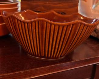 McCoy Pottery Brown Ribbed Bowl