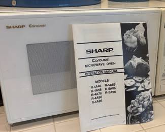 Sharp Carousel Microwave Oven
