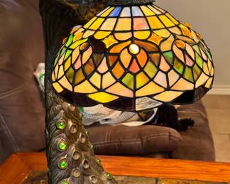 Peacock lamp