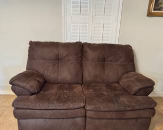 Nice brown loveseat microfiber 