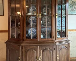 Pennsylvania House Traditional Style China Hutch