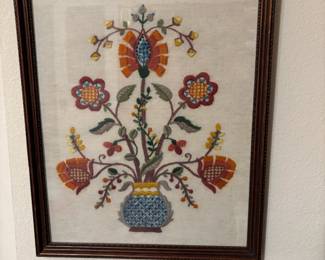 Framed Crewel Embroidery Folk Art Floral Bouquet