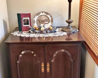 Chippendale Style Sideboard Cabinet