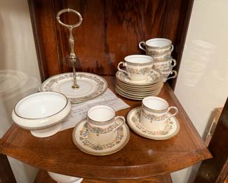 Aynsley Henley Bone China Tea & Coffee Set