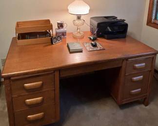 Oak Bankers/Teachers Desk
