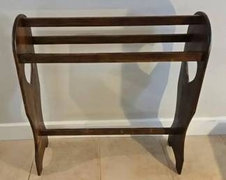 Blanket rack with heart cutout