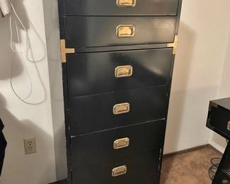 Black Lacquered 7-Drawer Lingerie Chest