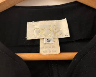 Cache Black Floral Embroidered Button-up Cardigan – Size Small