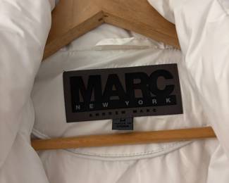 Marc New York White Hooded Puffer Coat with Faux Fur Trim – Size Medium