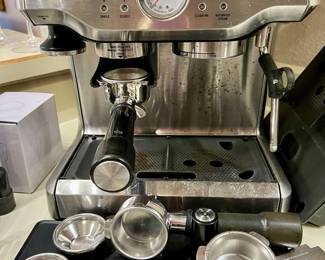 Breville Barista Express Espresso Machine