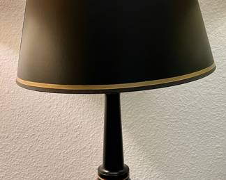 Standard Chair of Gardner Heritage Table Lamp