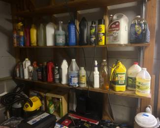 Lots of garage stuff 