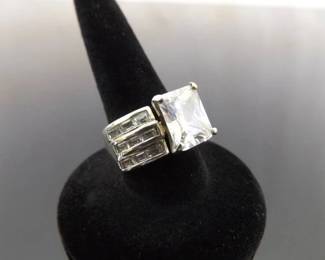 .925 Sterling Silver Square Cut Zirconia Ring Size 6

