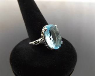 .925 Sterling Silver Topaz Scrolled Ring Size 7
