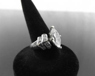 .925 Sterling Silver Marquise Cut Zirconia Ring Size 6
