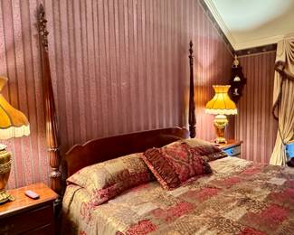 King 4 post bed, Tempurpedic king //2 twin S-Scape mattress set