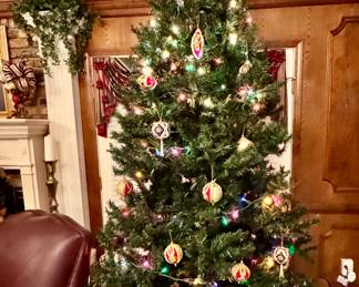 9’ tall Christmas tree