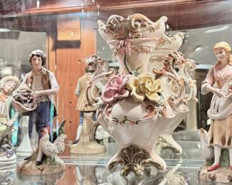Capodimonte vase, porcelain harvest figurines