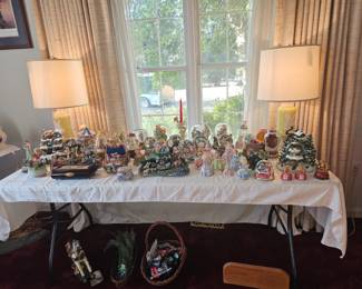 MANY MUSIC BOXES AND SNOW GLOBES